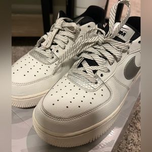 Nike Air Force 1s men’s size 8